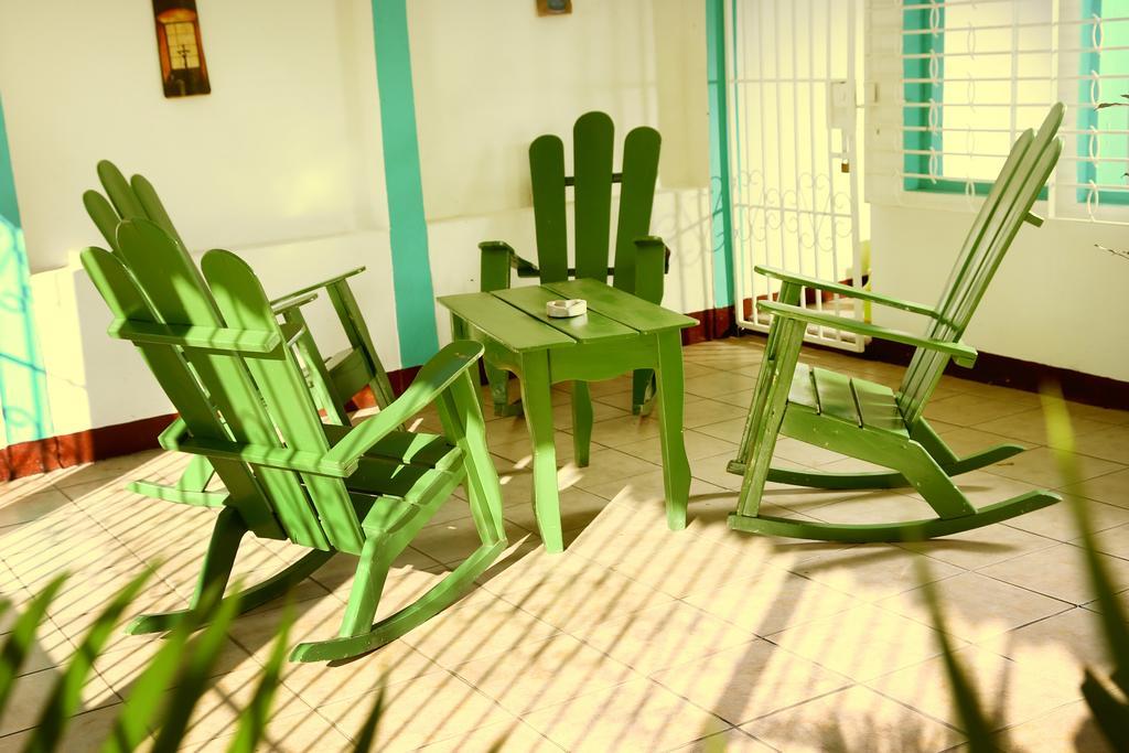Hostal Sleep Easy Inn Managua Exterior foto